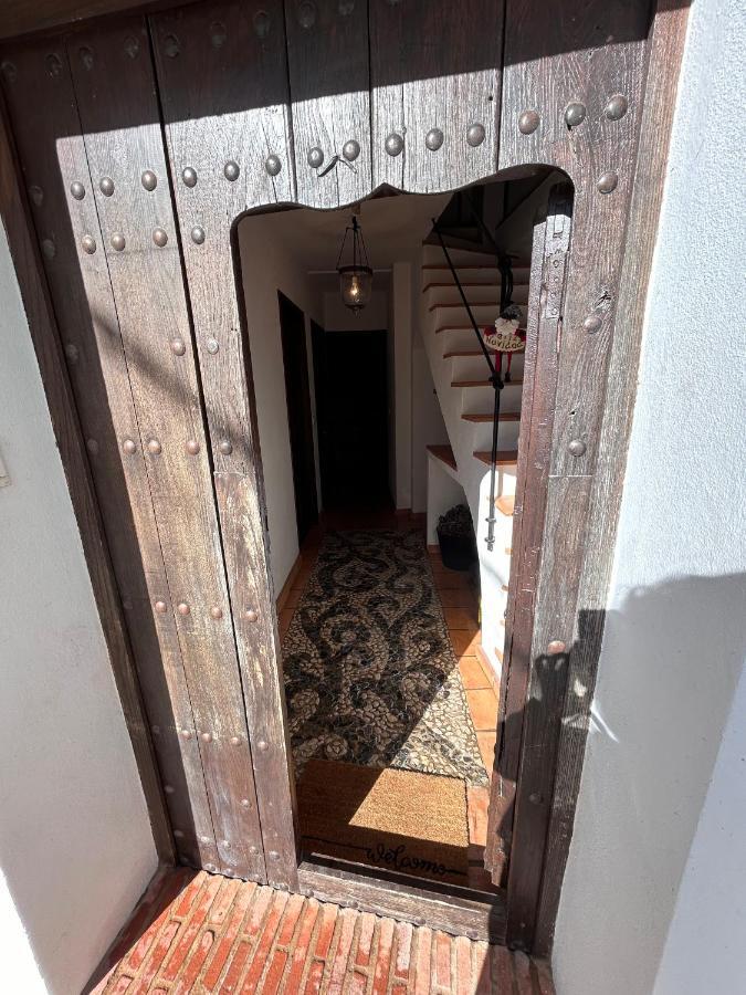Romeral 1 Alájar المظهر الخارجي الصورة