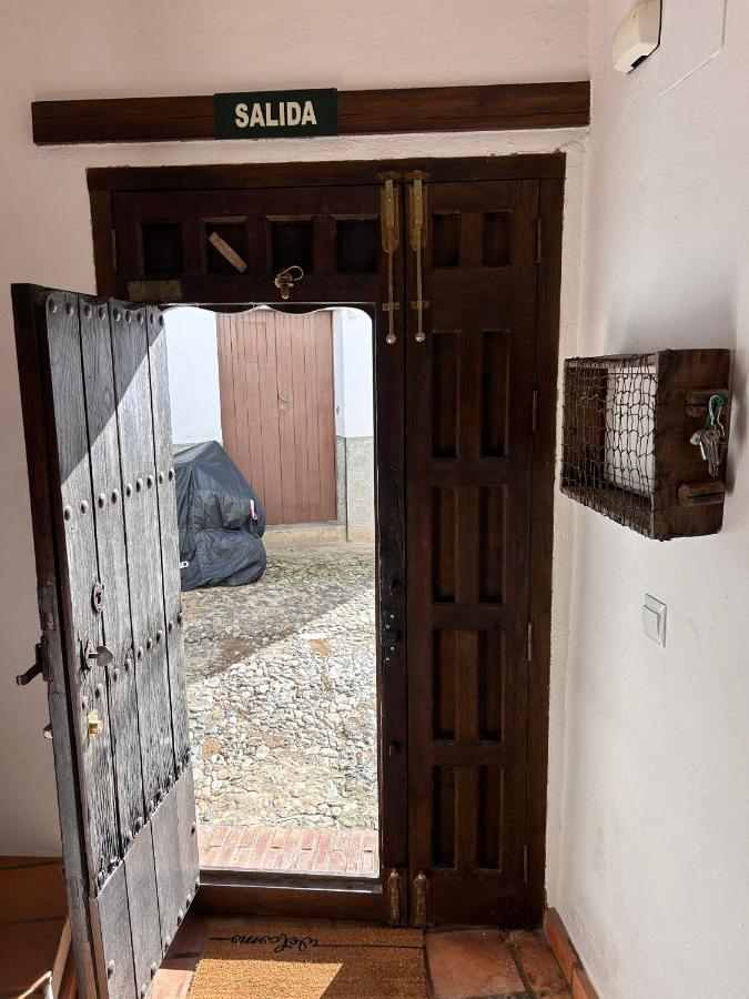 Romeral 1 Alájar المظهر الخارجي الصورة